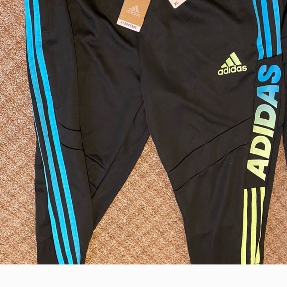 Adidas Sweatpants tiro 19 - Picture 2 of 2
